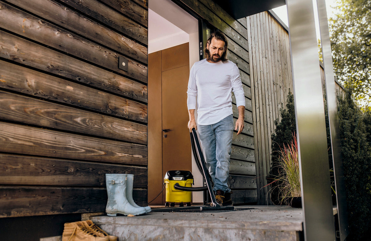 Aspiradora de Sólidos y Líquidos Karcher KWD 1 W V-12/2/18