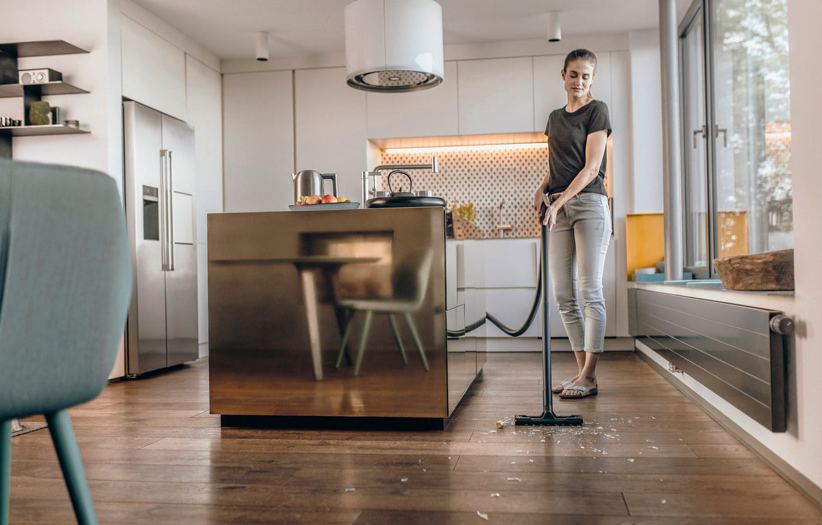 Aspiradora de Sólidos y Líquidos Karcher KWD 1 W V-12/2/18