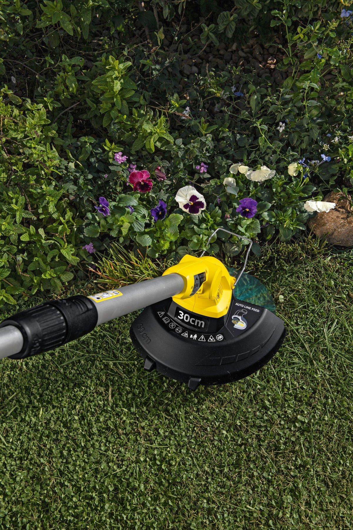 Aparador de Relva a Bateria Karcher LTR 18-30